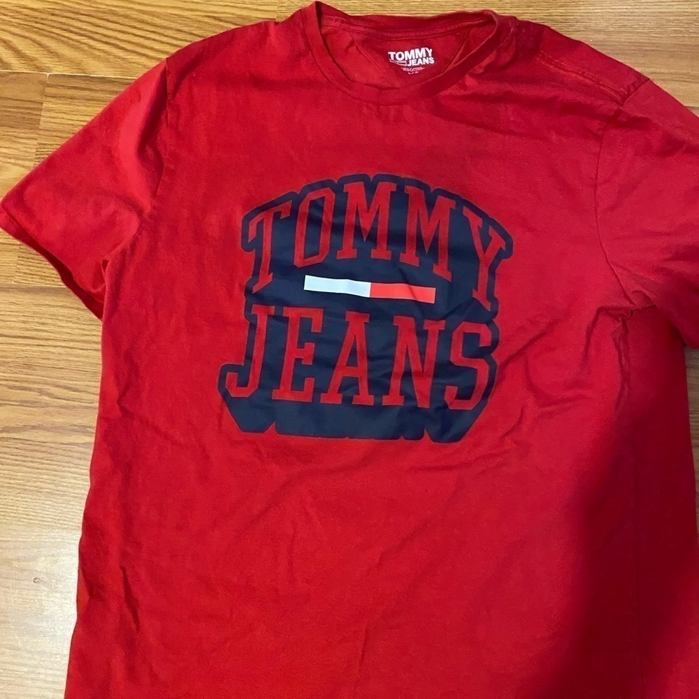 Tommy Jeans Tee size Large (FU)